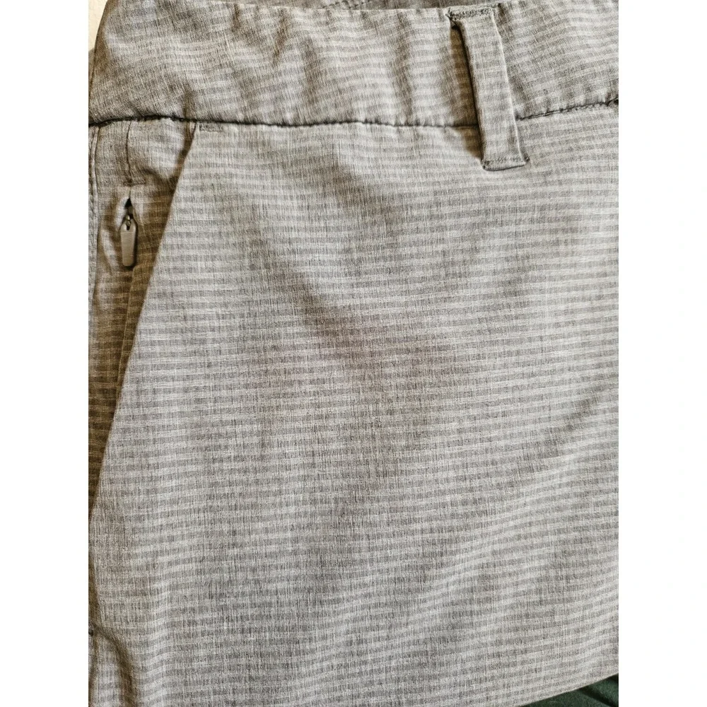 Hang Ten Shorts Men's 36 Gray Flat Front Chino Performance Polyester (35x10.5)